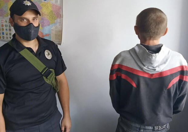 Изнасиловал дочь сожительницы: под Харьковом арестовали педофила - фото