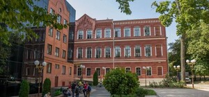 На дистанционном обучении — 300 студентов: в ХПИ третьекурсница заболела COVID-19