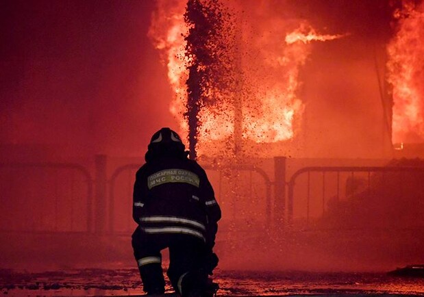 Есть погибший: в Харькове горела многоэтажка - фото