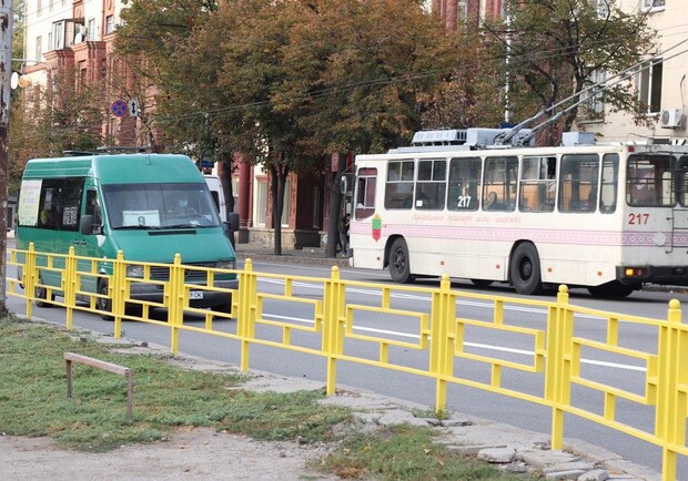 В Запорожье перевозчиков обязали контролировать пассажиров. Фото: Vgorode/Анна Покровская
