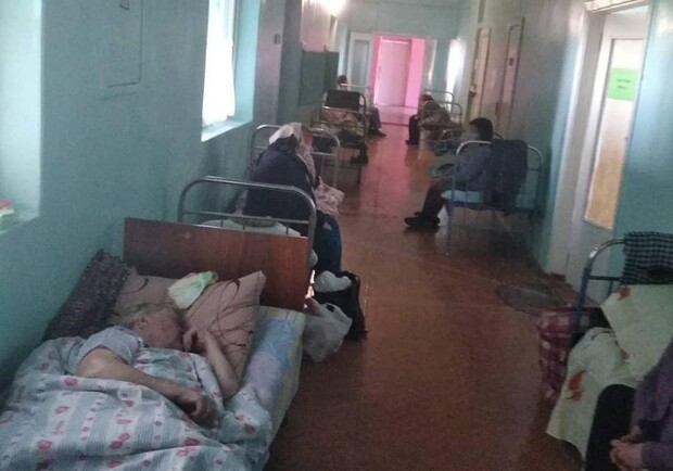 Какие условия для больных COVID-19 в больнице под Харьковом. Фото: Яна Колпакова