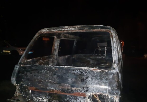 В Одессе и пригороде горели четыре машины. Фото: Нацполиция