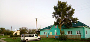 Вдали от цивилизации: уникальное запорожское экосело попало в тревл-шоу (видео)