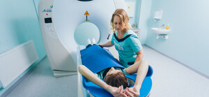 Получи ответ: нужно ли делать КТ или рентген при заражении коронавирусом