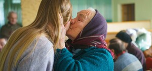 Делай добро: харьковчане собирают новогодние подарки для дома престарелых