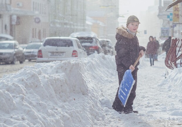 Снегопад в Харькове: на дорогах — пробки и ДТП. Фото: mykharkov.info