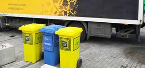 Позарились на мусор: из пункта приема нерабочей техники украли старые телефоны