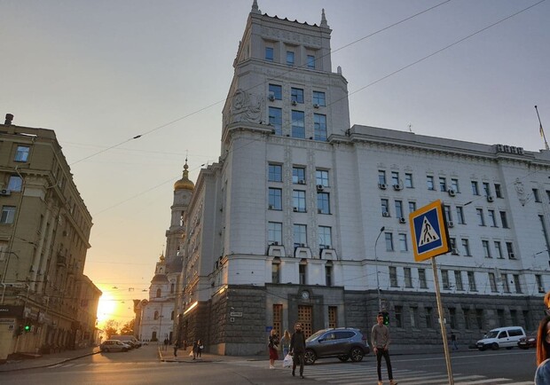 В Харькове — внеочередная сессия горсовета. Фото: Vgorode