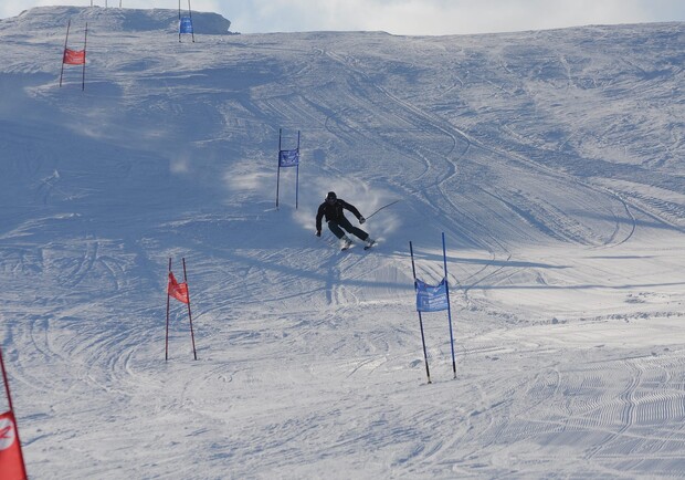 Катание на лыжах в Новой Харьковской Швейцарии - фото