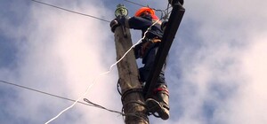 Через трое суток: жителям ХТЗ дали свет