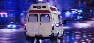 В 5 минутах до роддома: под Днепром женщина родила сына в машине скорой помощи