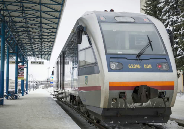 Зеленский пообещал харьковчанам пригородные поезда City Express. Фото: pz.gov.ua