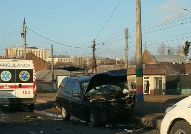 На Салтовке пьяный водитель устроил смертельную аварию. Фото: СТО Харьков