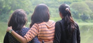 Сбежали из детского дома: под Одессой пропали три девочки-подростка (обновлено)