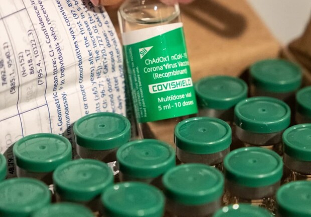 В Харькове не будут оставлять вакцину Covishield на вторую дозу