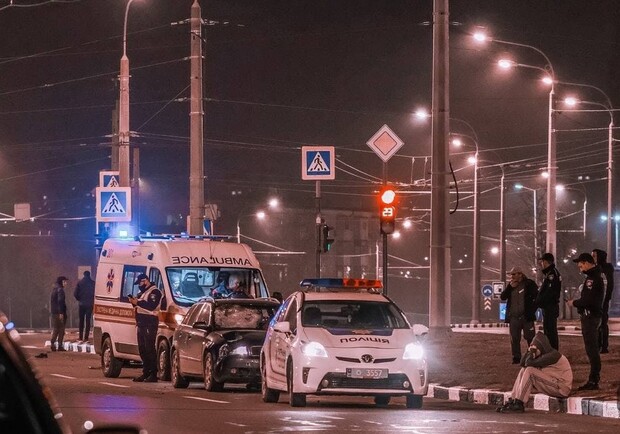 В Харькове легковушка насмерть сбила полицейского. Фото: h_saltovka