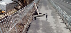 Дивись під ноги: на Личаківській утворилося провалля