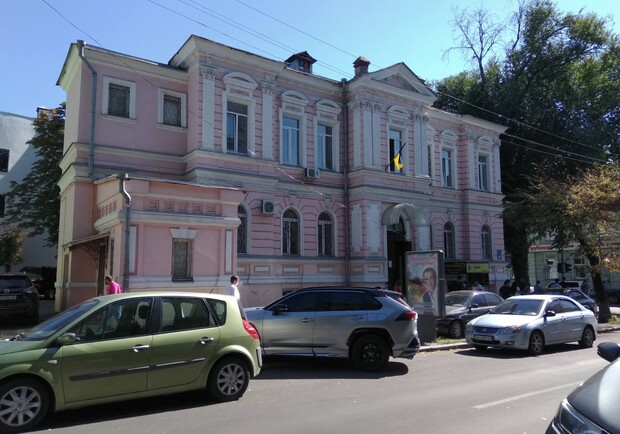 От завода шампанских вин до НИИ:в Харькове на аукционе продадут 32 здания - фото