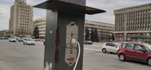 Можете не рассчитывать: в Запорожье не работают usb-зарядки на остановках