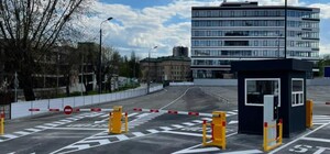 Автохамам на заметку: возле киевского зоопарка открылась еще одна парковка