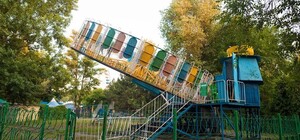 График и цены: в Дубовке заработали аттракционы