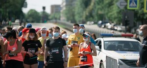 Кто прибежал первым: в Харькове состоялся полумарафон