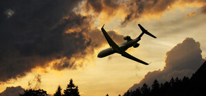 Из-за сложной обстановки: из Запорожья могут запретить авиарейсы в Минск