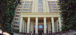 6 избирательных участков: в ХНУ имени Каразина сегодня выбирают ректора