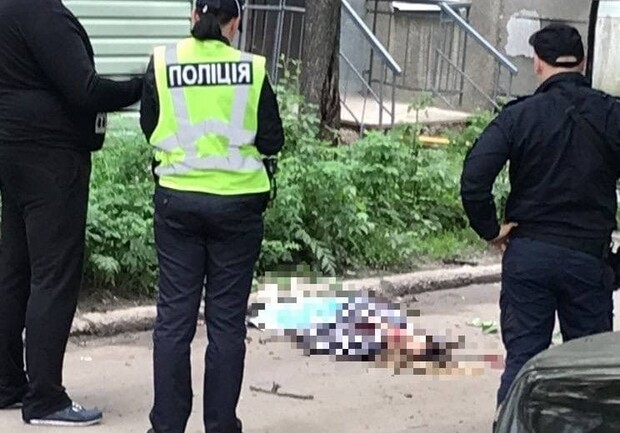 В Харькове погибла женщина, выпавшая с 9 этажа. Фото: ХХ