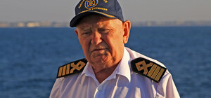 ПРОРАБОТАЛ 65 ЛЕТ: В ОДЕССЕ УШЕЛ НА ПЕНСИЮ ЛЕГЕНДАРНЫЙ СМОТРИТЕЛЬ МАЯКА