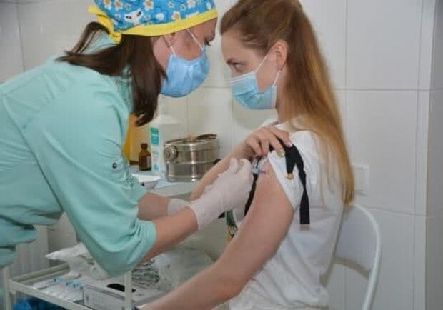 В Харькове планируют открыть еще два центра массовой вакцинации. Фото: kharkivoda.gov.ua