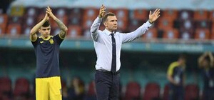 Україна проти Швеції: сьогодні львівські трамваї курсуватимуть довше, а з фан-зони запустять шатлбаси