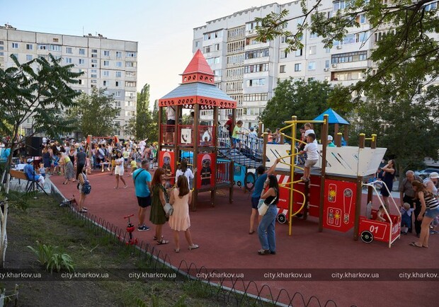 На Салтовке открыли новую локацию для отдыха. Фото: city.kharkov.ua