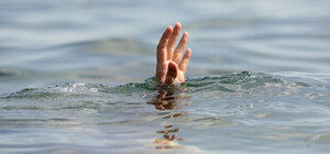 Плавал с друзьями: в водоеме под Днепром утонул 10-летний мальчик