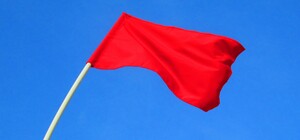 Не окунешься: на всех муниципальных пляжах Киева временно запретили купаться