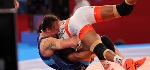 В вольной борьбе: украинка Ирина Коляденко выиграла 