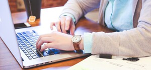 Школы Полтавы получат ноутбуки: сколько и кому выделили