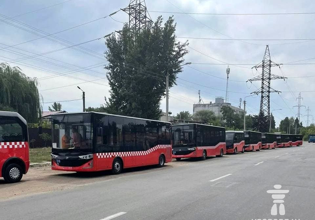 Уже в городе: в Харьков прибыли первые турецкие автобусы Karsan (фото, видео) - фото