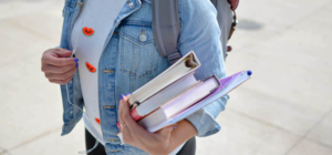 От компьютерных наук до права: какие вузы Харькова были популярны у абитуриентов в этом году