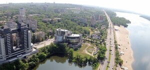 Ради ресторана: на Набережной срубят почти сотню деревьев