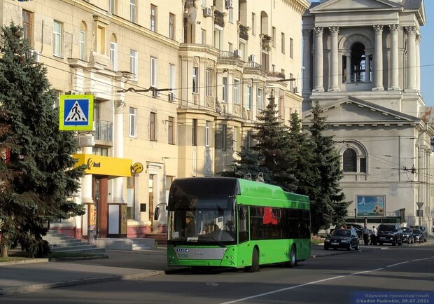 Автобусы и троллейбусы изменят маршруты. Фото: gortransport.kharkov.ua