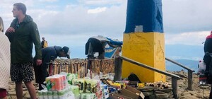 Дорожча за горілку: ціни на воду на Говерлі шокували туристів