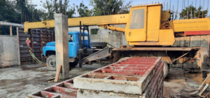 Работал на стройке: с новостроя на Салтовке на мужчину упала балка