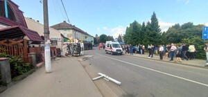 Кривава троща у Рудках: для постраждалої в ДТП 10-річної дівчинки потрібна кров 