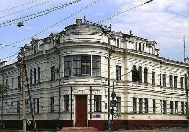 В Харькове увольняется главврач роддома. Фото: ru.m.wikipedia.org
