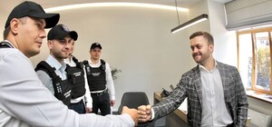 С камерами и термометрами: представили обновленную Коммунальную службу перевозок