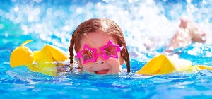 Взрослых не пускают: бассейн 