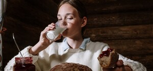 Напилась молока з ринку: у львів’янки діагностували рідкісну інфекцію