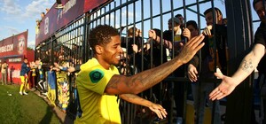 Фанаты в клетке: ФК 