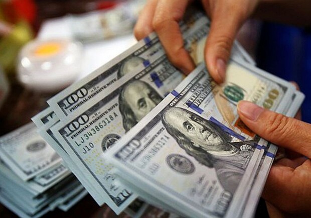 В Украине резко подешевели доллар и евро. Фото: minfin.com.ua